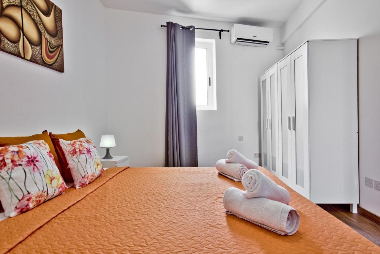 Bastions Seaview Apartments And Duplex Penthouse In Sliema By Shortletsmalta エクステリア 写真