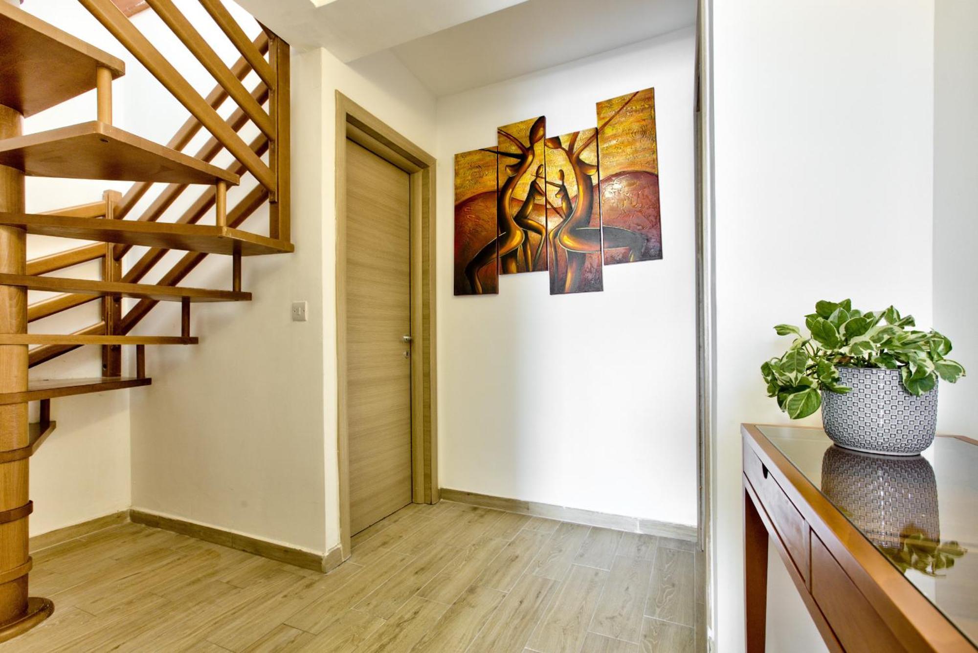 Bastions Seaview Apartments And Duplex Penthouse In Sliema By Shortletsmalta エクステリア 写真