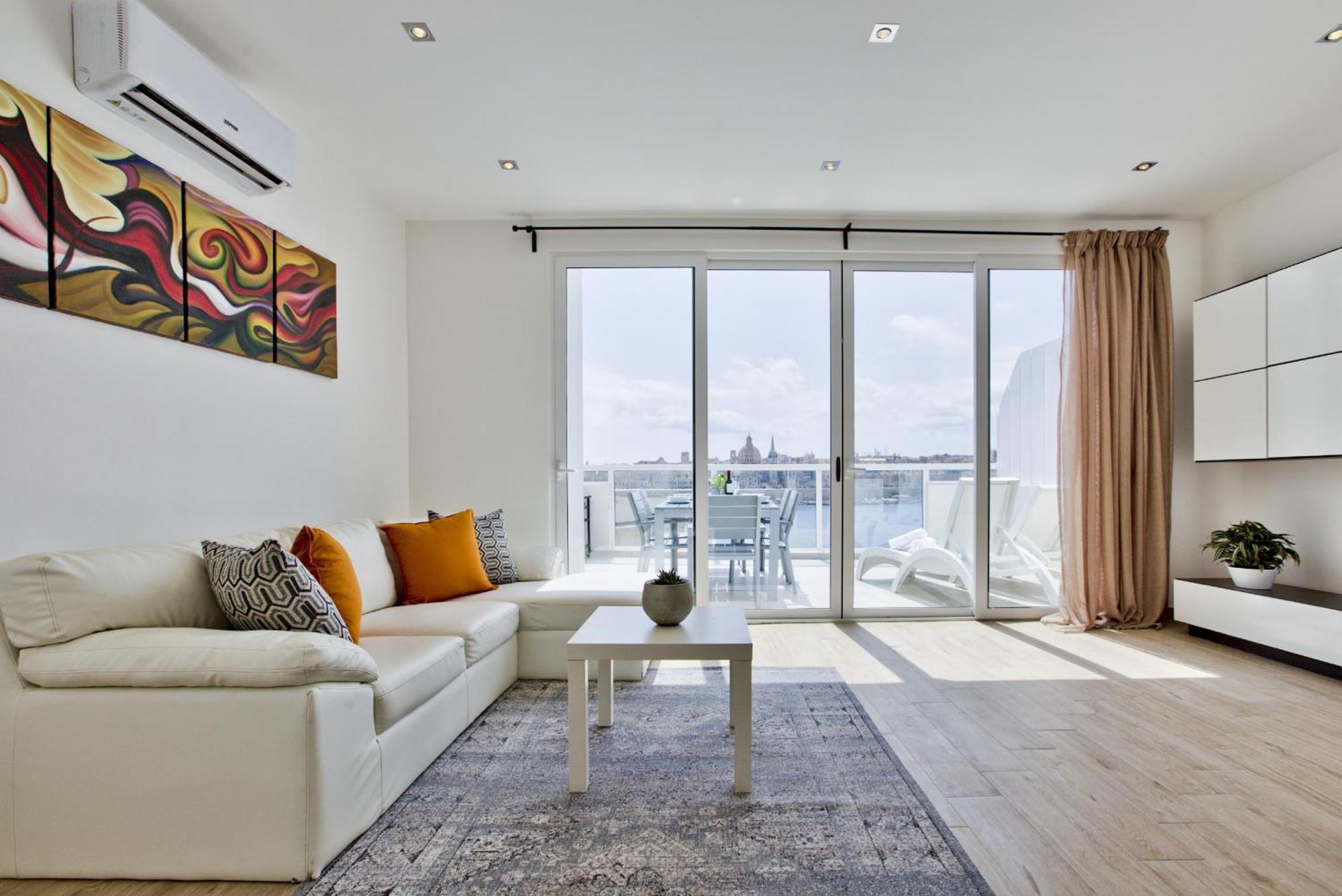 Bastions Seaview Apartments And Duplex Penthouse In Sliema By Shortletsmalta エクステリア 写真