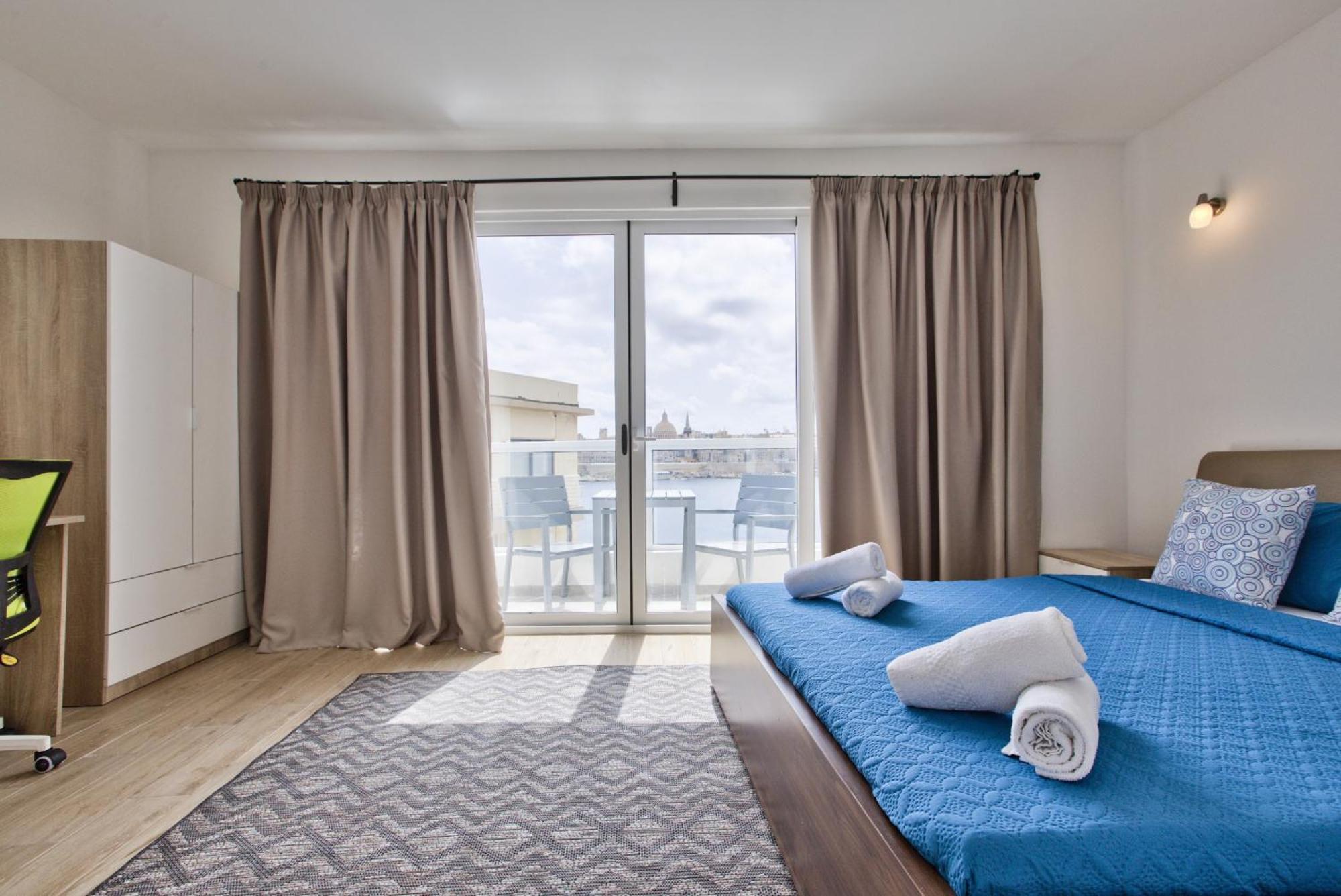 Bastions Seaview Apartments And Duplex Penthouse In Sliema By Shortletsmalta エクステリア 写真