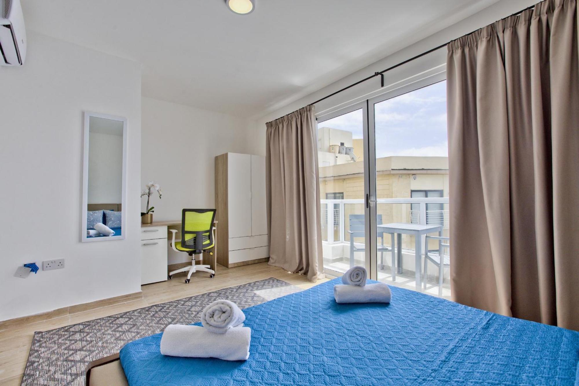 Bastions Seaview Apartments And Duplex Penthouse In Sliema By Shortletsmalta エクステリア 写真